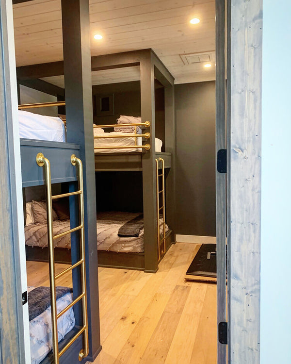 The Birchwood Retreat Plan | 3837 SF | 5 Beds | 5 Baths